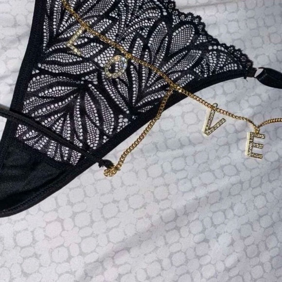 Letter Decor Chain Linked Thong - Picture 7 of 7